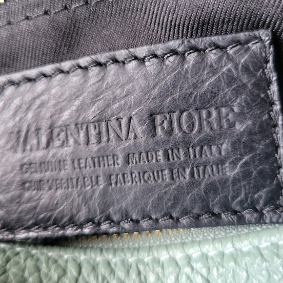 VALENTINA FIORE Leather Crossbody green Color, Made In Italy - Picture 11 of 12
